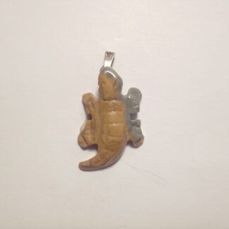 Jade Stone Alligator Pendant - Brown (F527)