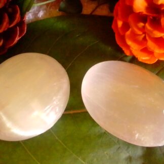 Selenite Oval Palm Stone