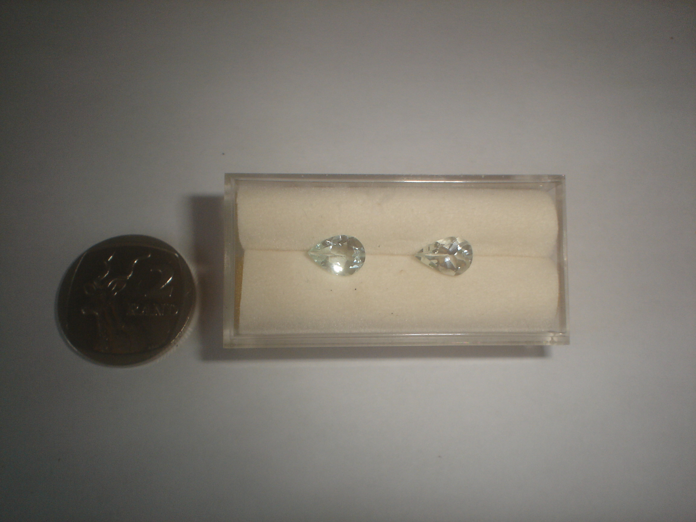 Make your own jewelry with Aquamarine Cut Gemstone 0.7ct