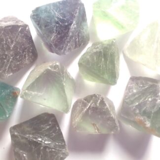 Fluorite Med Octahedron Stone 2-3 cm (B981)