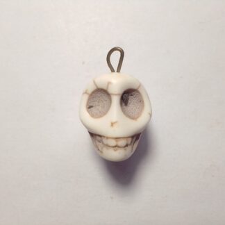 Howlite Natural Med Skull Pendant