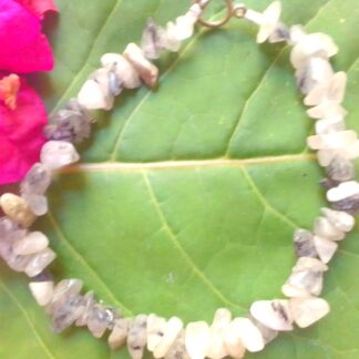 Tourmalinated quartz bracelet