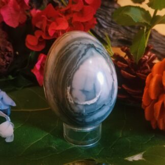 Granite crystal egg