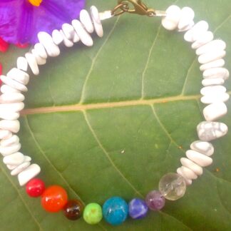 Natural Howlite Chips & Chakra Stone Bracelet