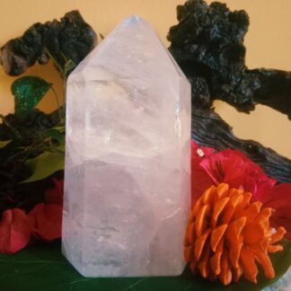 Large clear quartz point