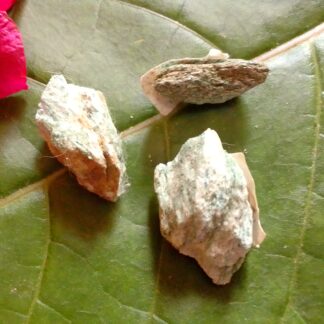 Green muscovite fuchsite